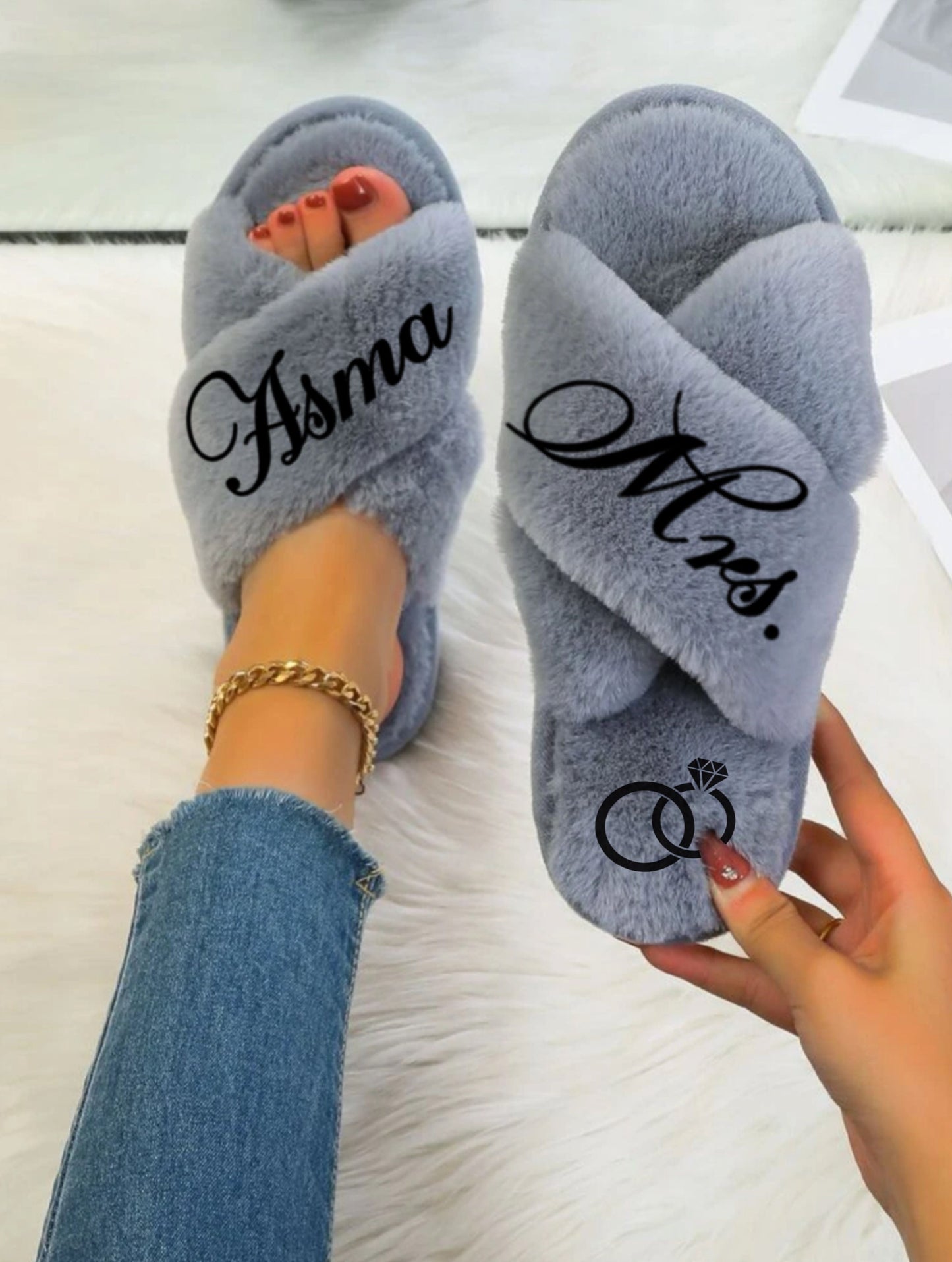 Personalised bride and Bridesmaid Slippers, Bridal Party Footwear ,best gift for hen party
